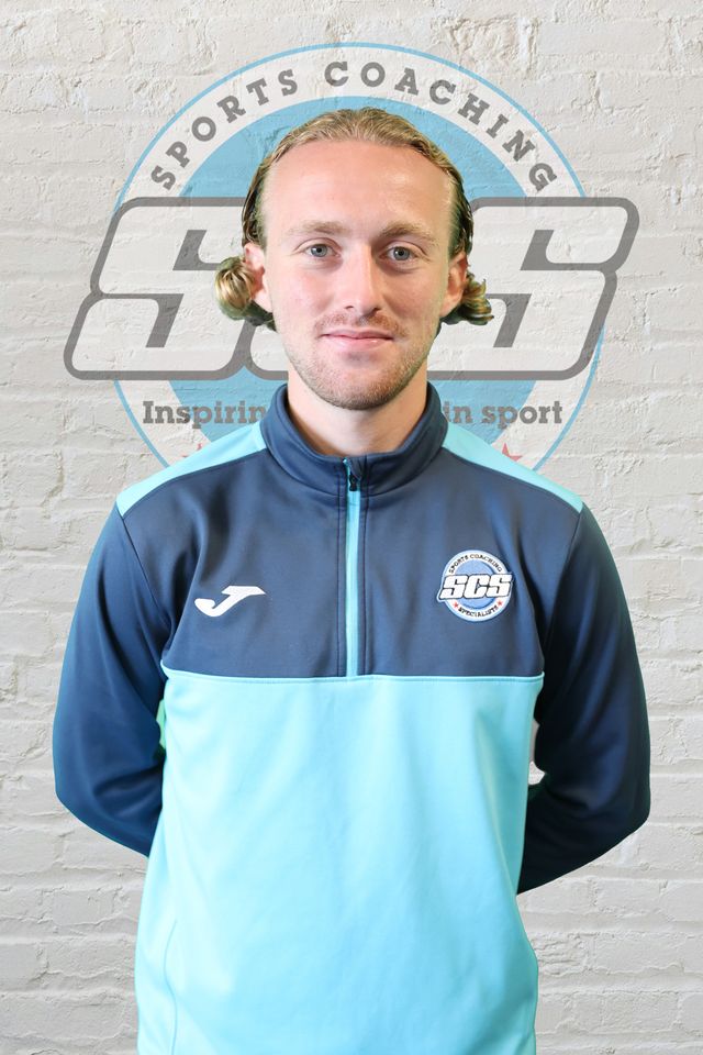 SPORTS COACH