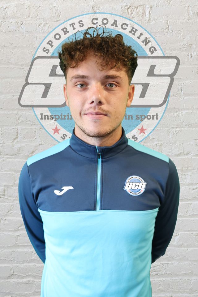 SPORTS COACH